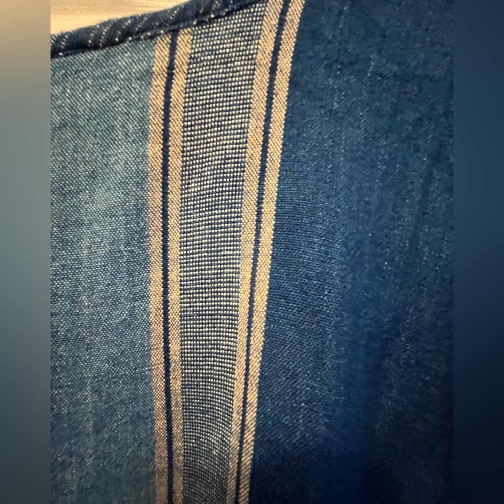 Hand tailored in Thailand Blue Striped Women's Cropped Top Linen Cotton Blend - Picture 4 of 5